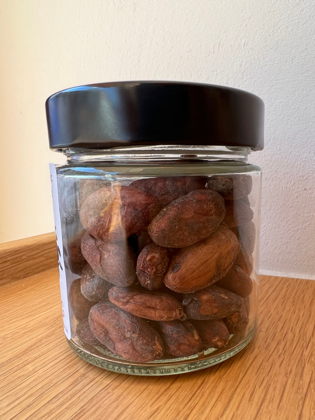 Kakaobohnen im Glas