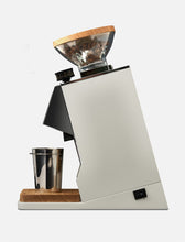 Lade das Bild in den Galerie-Viewer, Eureka Mignon Single Dose Espressomühle
