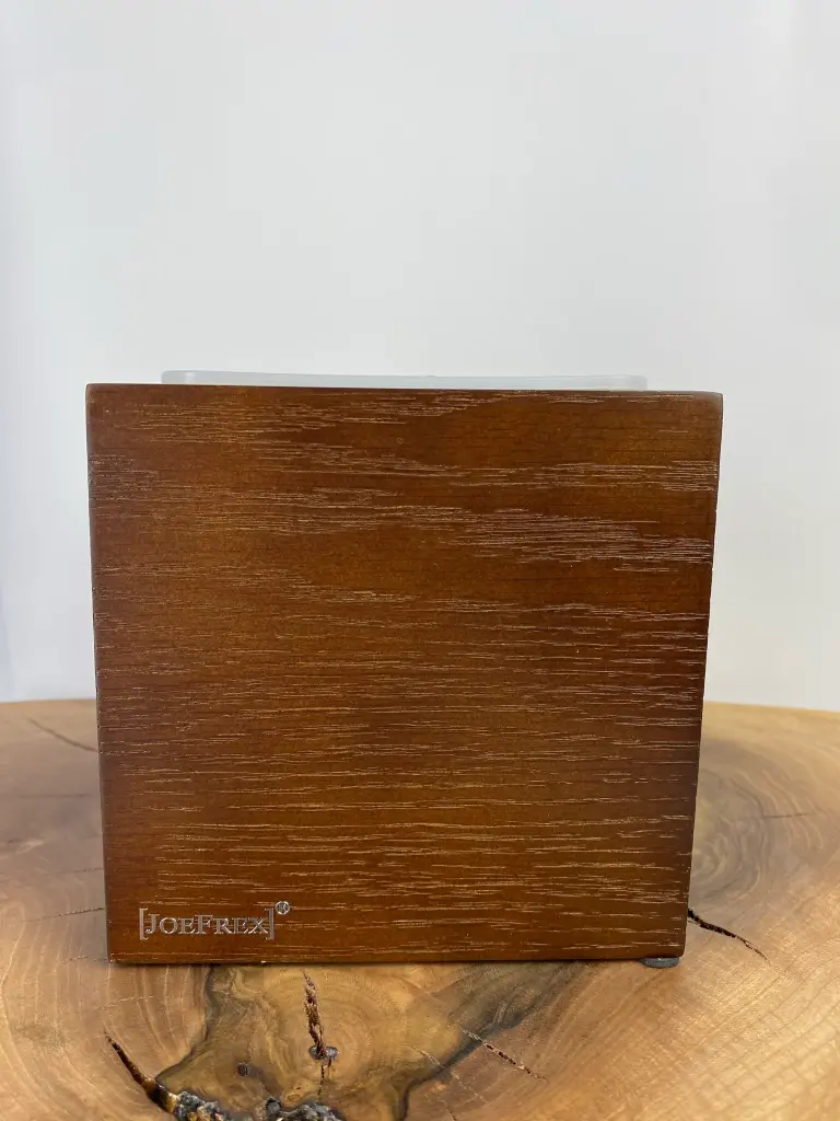 image_7c86b595-ffcf-4908-af94-3e6ea49eceac_1024x1024@2x.webp